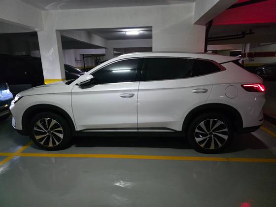 BYD SONG PLUS PREMIUM 1.5 DM-I TURBO HÍBRIDO AWD AUTOMÁTICO